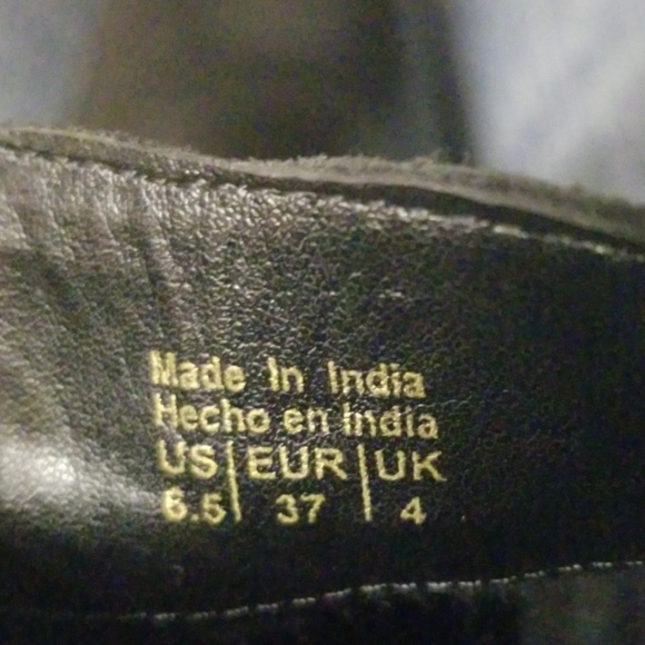 Women Grerasa Aldo boots - Picture 5 of 5